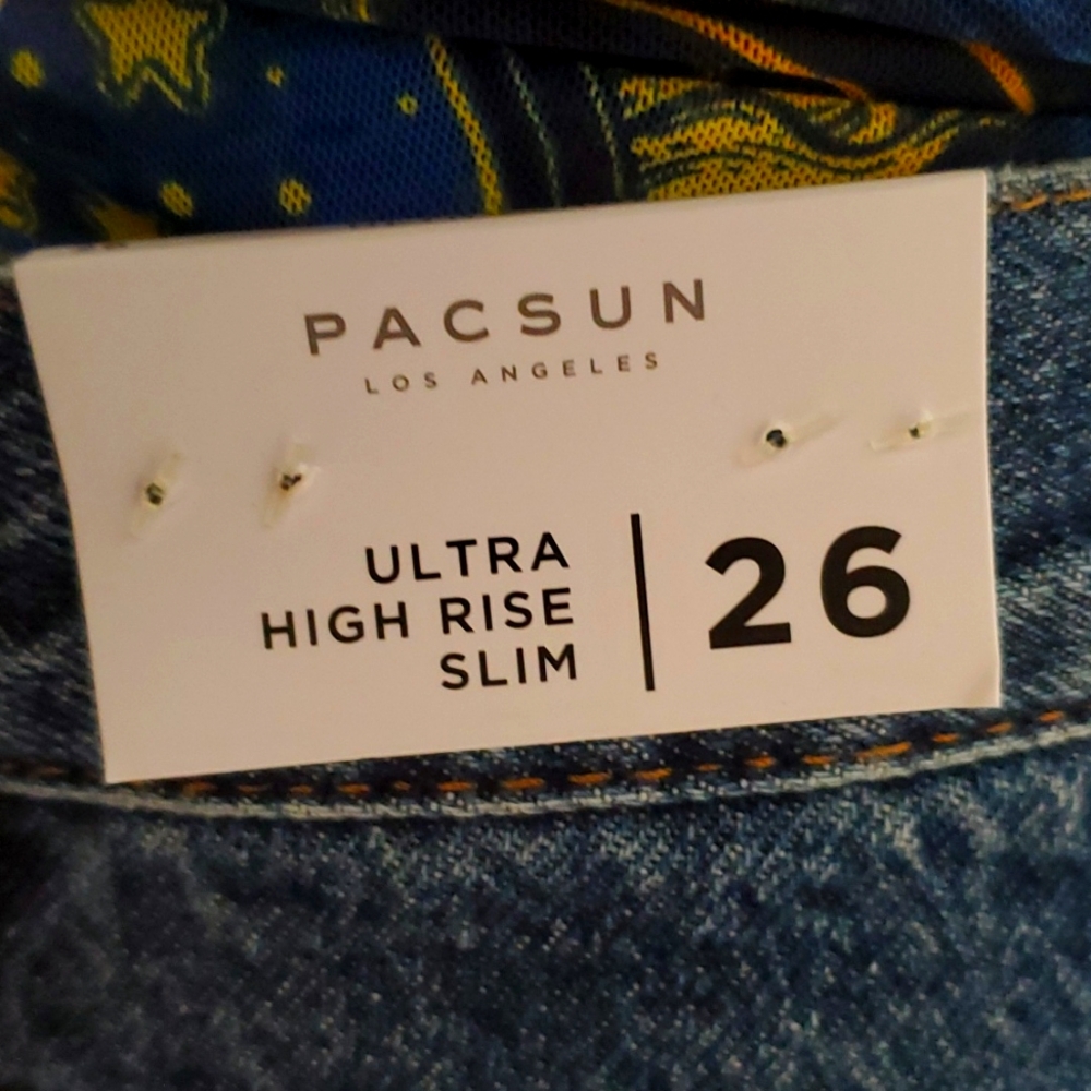 NWT Ultra High Rise Slim Split Hem Jeans - Picture 9 of 9